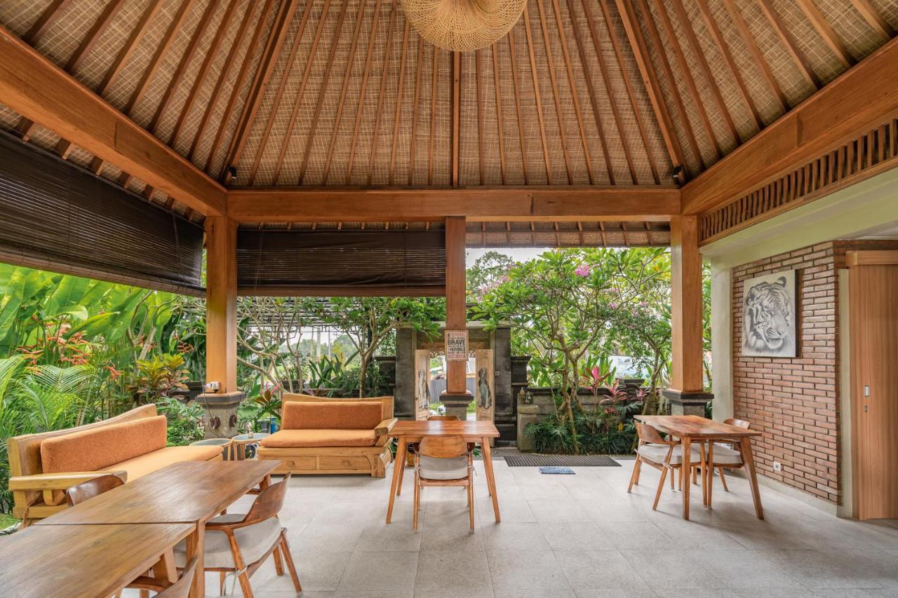 Three Beagles Villa Ubud Extérieur photo